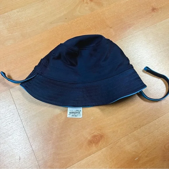 Baby Gap Blue & Navy Striped Rashguard & Bucket Hat Swim Set Baby Size 6-12M